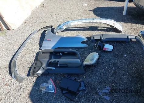 2010 Toyota Tundra Limited 5.7L V8 from USA, damaged, VIN 5TFHW5F11AX147743